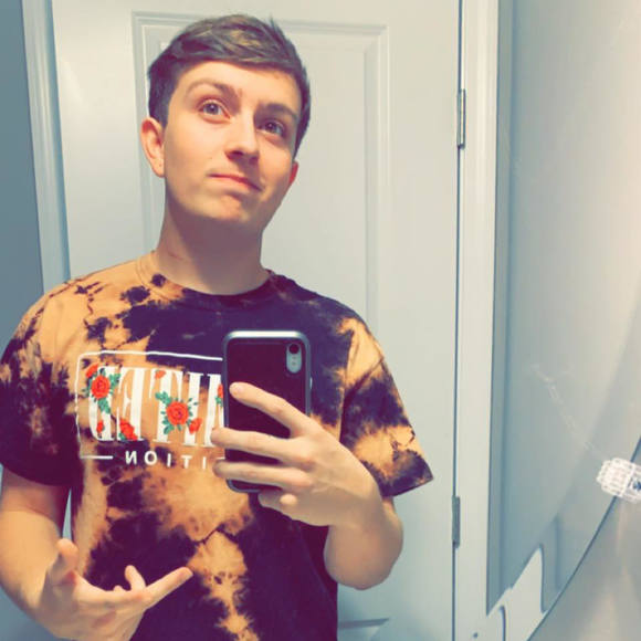 Meet your Posher, Thomas - Picture 1 of 1